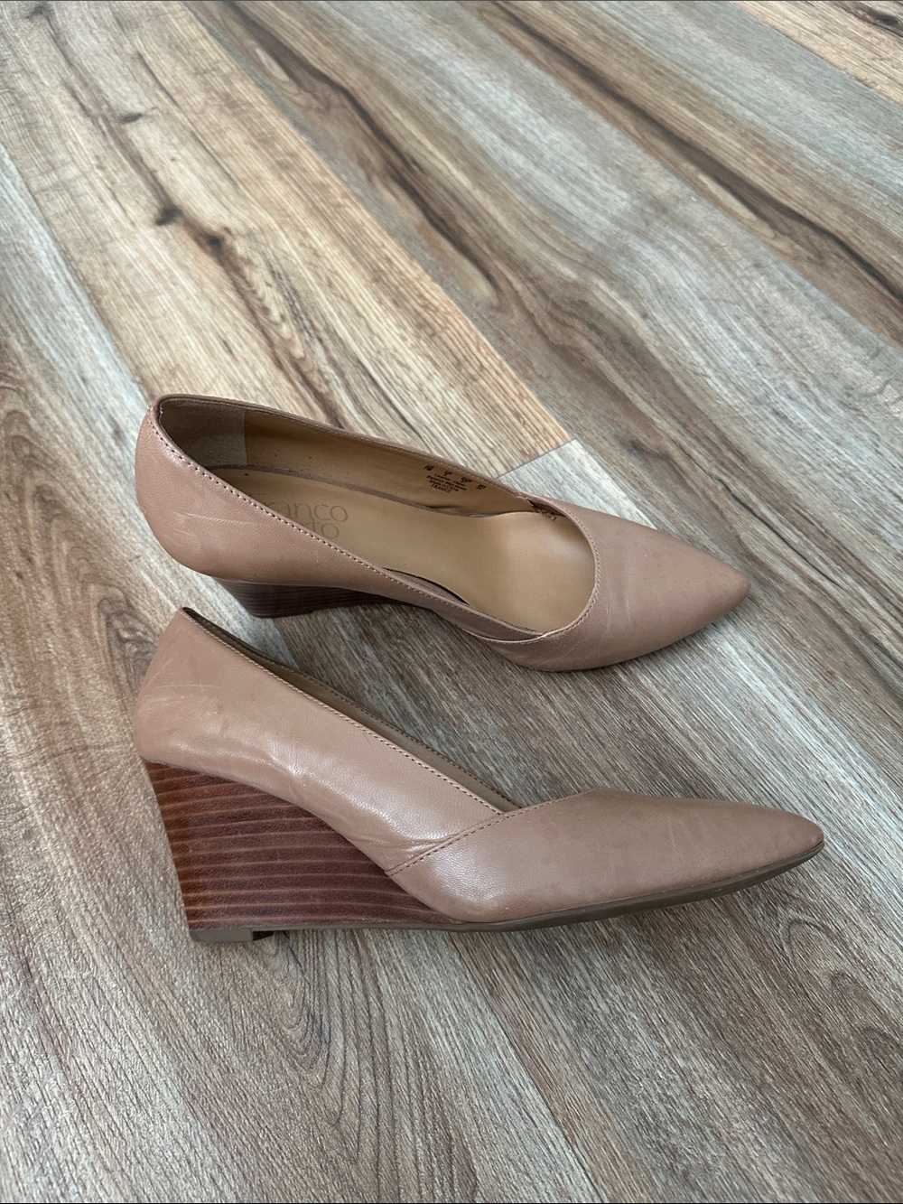 Franco Sarto Nude Tan Pointed-Toe Wedge Pumps 7